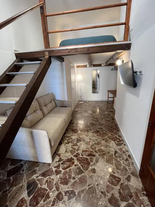 Casa Vacanze Piazza San Pietro Bari Exterior foto
